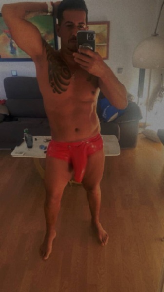 Henry morenazo, escort Versátil + Activo Brasil en Málaga