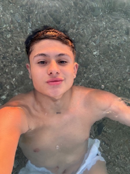 Enzo gonzalez Escort | Chapero Barcelona | Sexchapero.com Enzo gonzalez - Gay Escort | Chapero Barcelona | Sexchapero.com