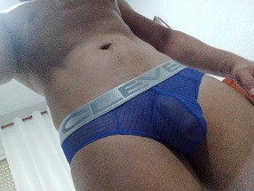 MAURICIO-  +34 644476578-Latino Sexchapero.com en Alicante